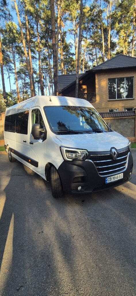 Салон микроавтобуса Kievbus с пассажирскими сиденьями